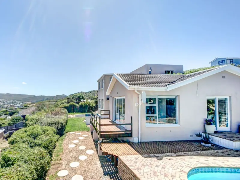 Simonstown Views in Glencairn Heights – photo 2