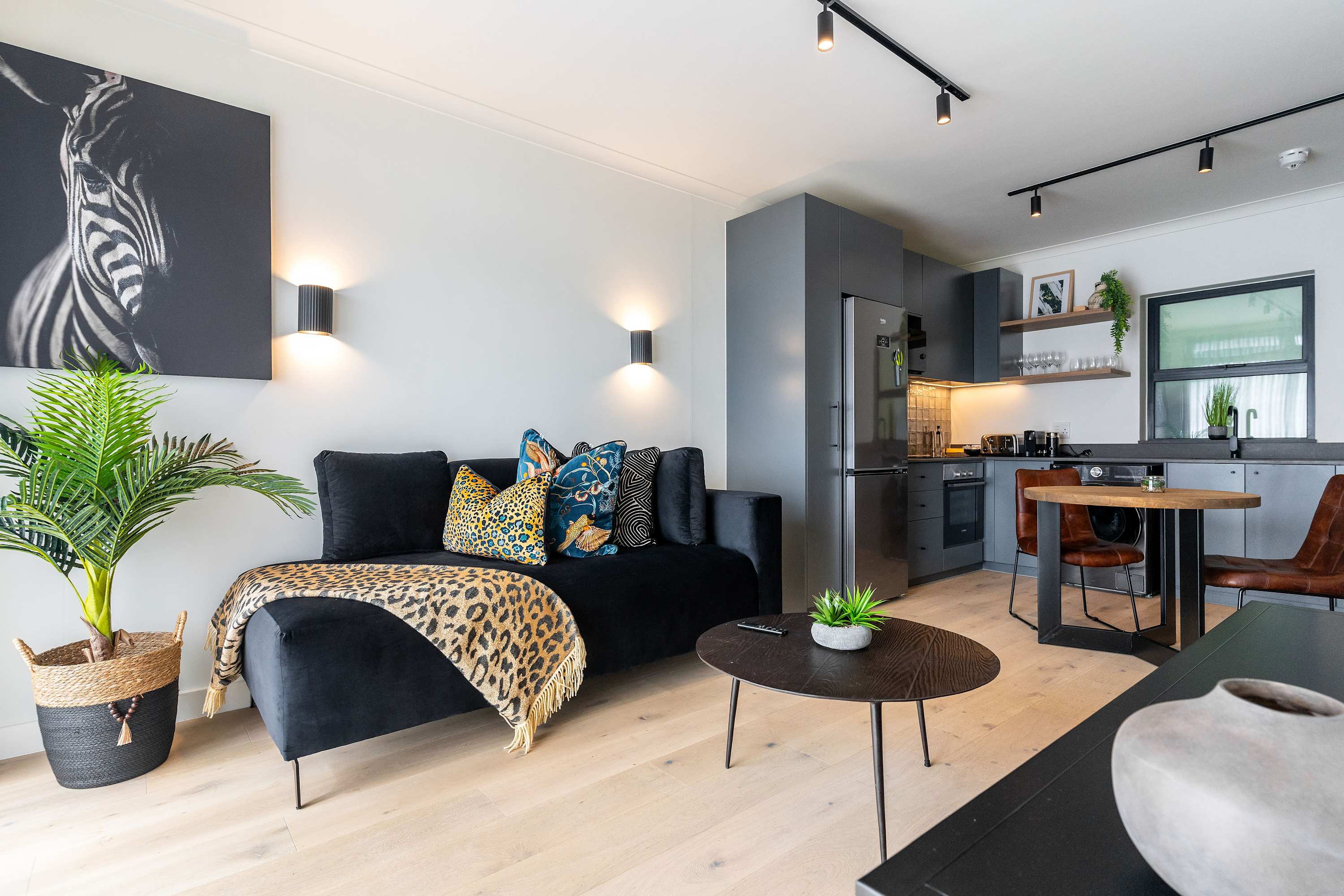 property_107f61ca-7635-43d0-97b1-20d6ec88fa66_0