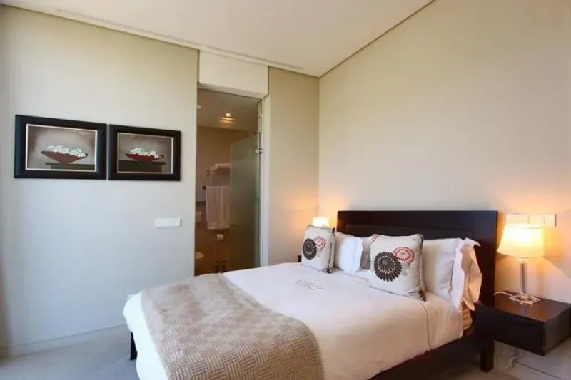 Juliette 6th Floor Apartment in V&A Waterfront – photo 15