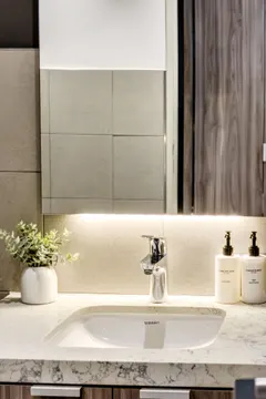 City Suite 805 in Cape Town City Centre – photo 15 thumbnail