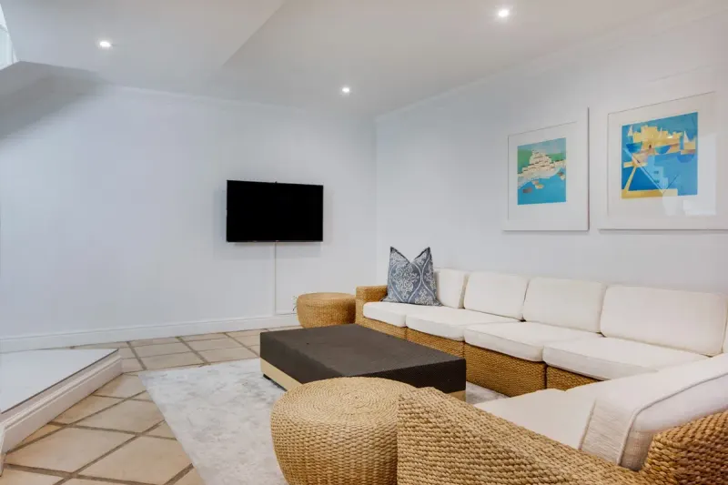 Camps Bay Alpha in Camps Bay – photo 22