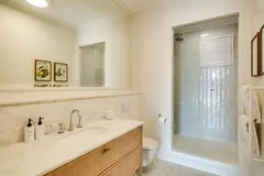 Sandstone Apartment in Higgovale – photo 31 thumbnail