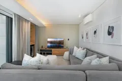 Aurum 302 in Bantry Bay – photo 8 thumbnail