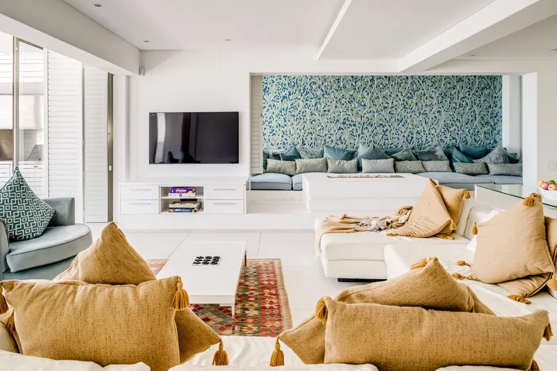 Villa Bleu Blanc in Camps Bay – photo 8