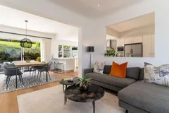 Camps Bay Deluxe in Camps Bay – photo 12 thumbnail