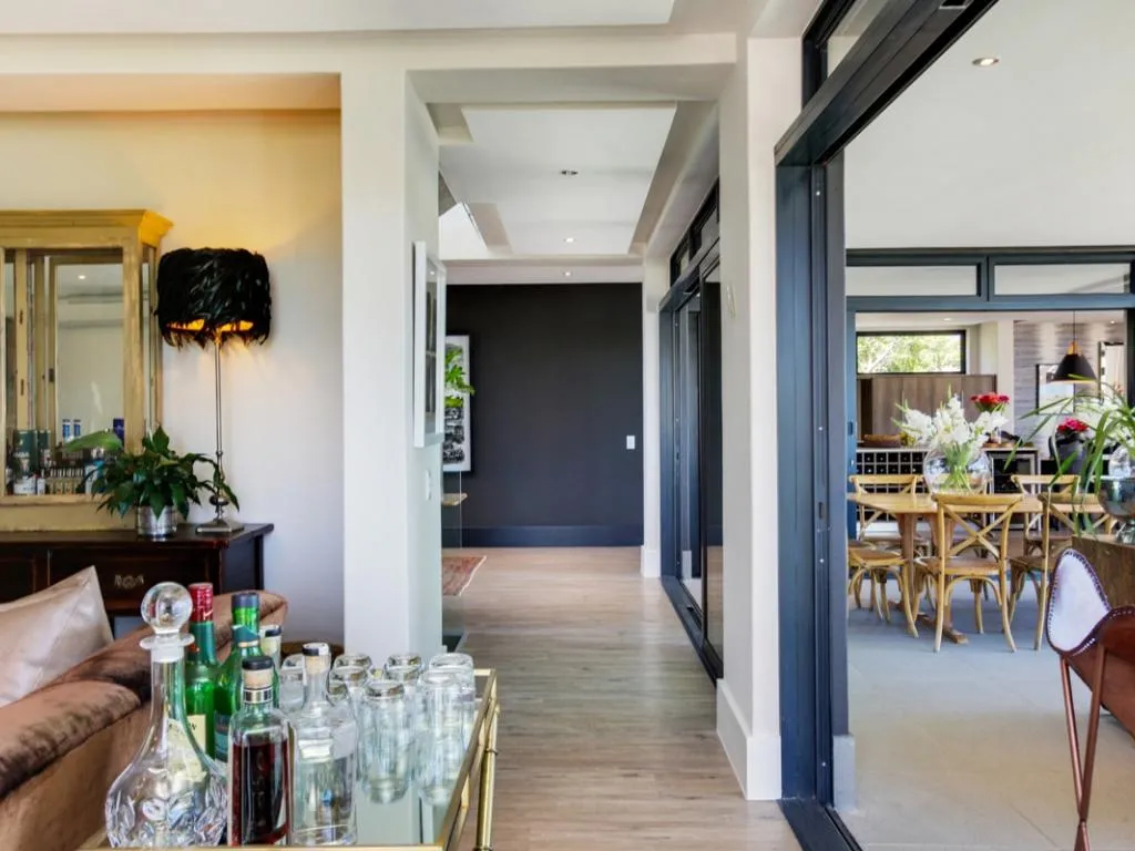 property_1200fde2-c12e-41a7-a15c-a75a941c398f_4