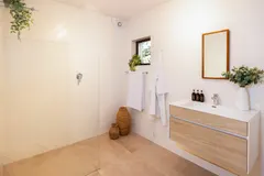 Villa Lushara in Camps Bay – photo 5 thumbnail