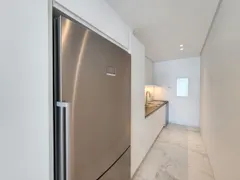 Ocean Villa in Bantry Bay – photo 16 thumbnail