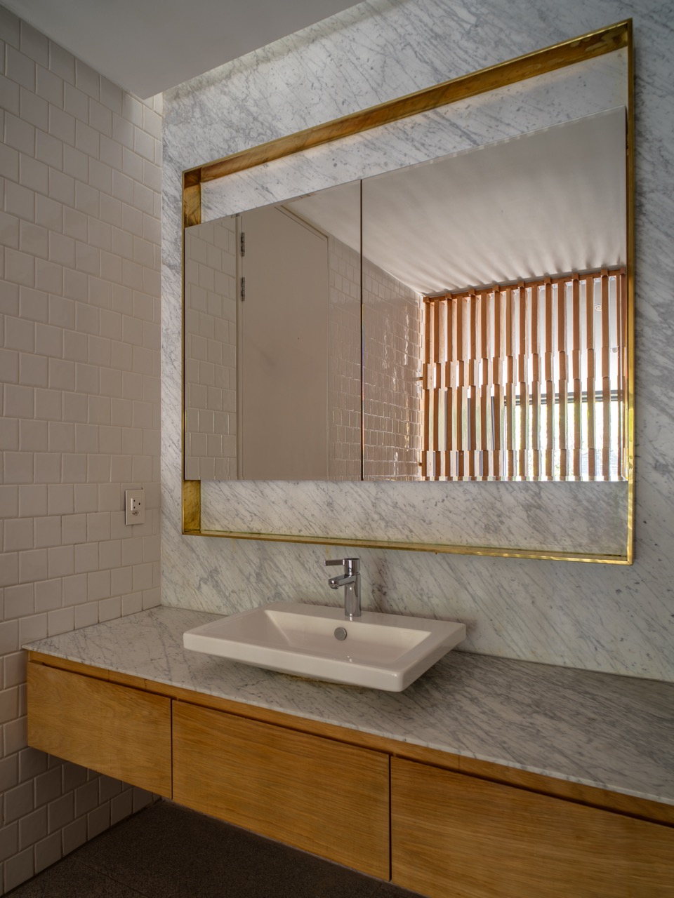 property_12e693f6-37ab-49ad-a4df-910241cd7546_38