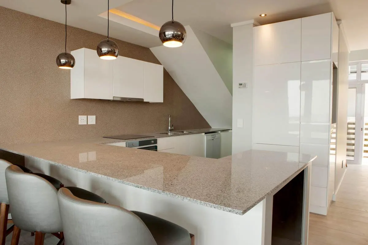 property_131e6eaa-997e-4ae0-a561-0df87a5a6cd4_3