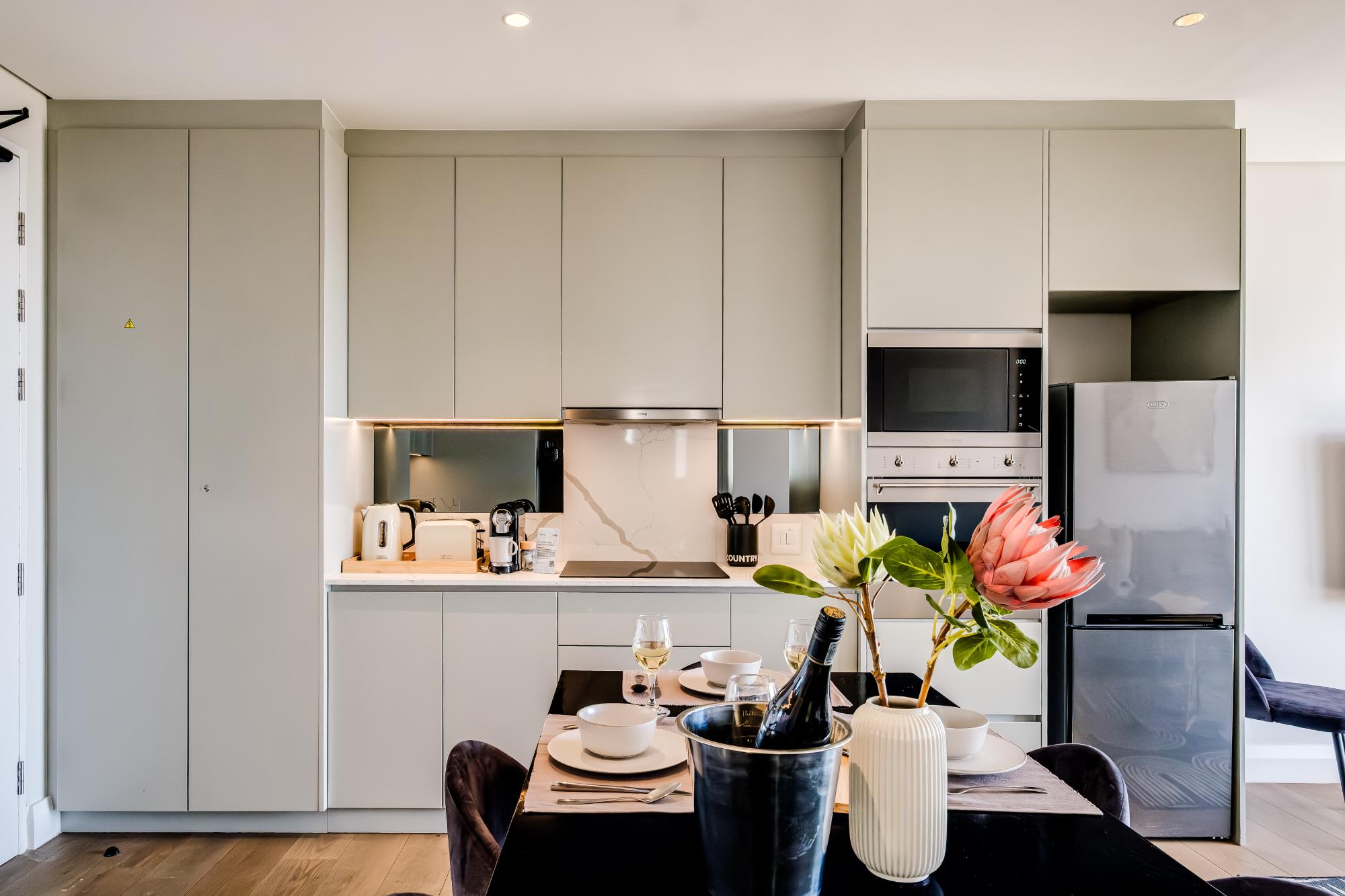 property_13861418-ec1a-44a7-b787-f58a08cd8d0d_7