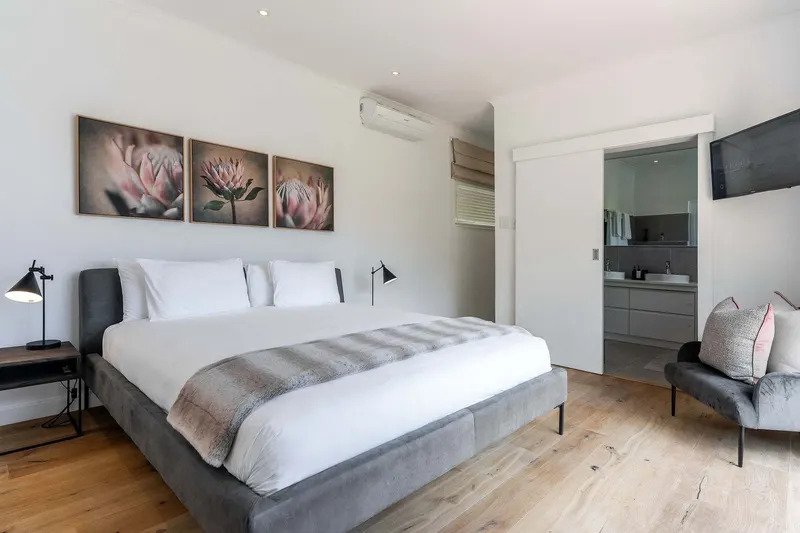 Camps Bay Deluxe in Camps Bay – photo 19