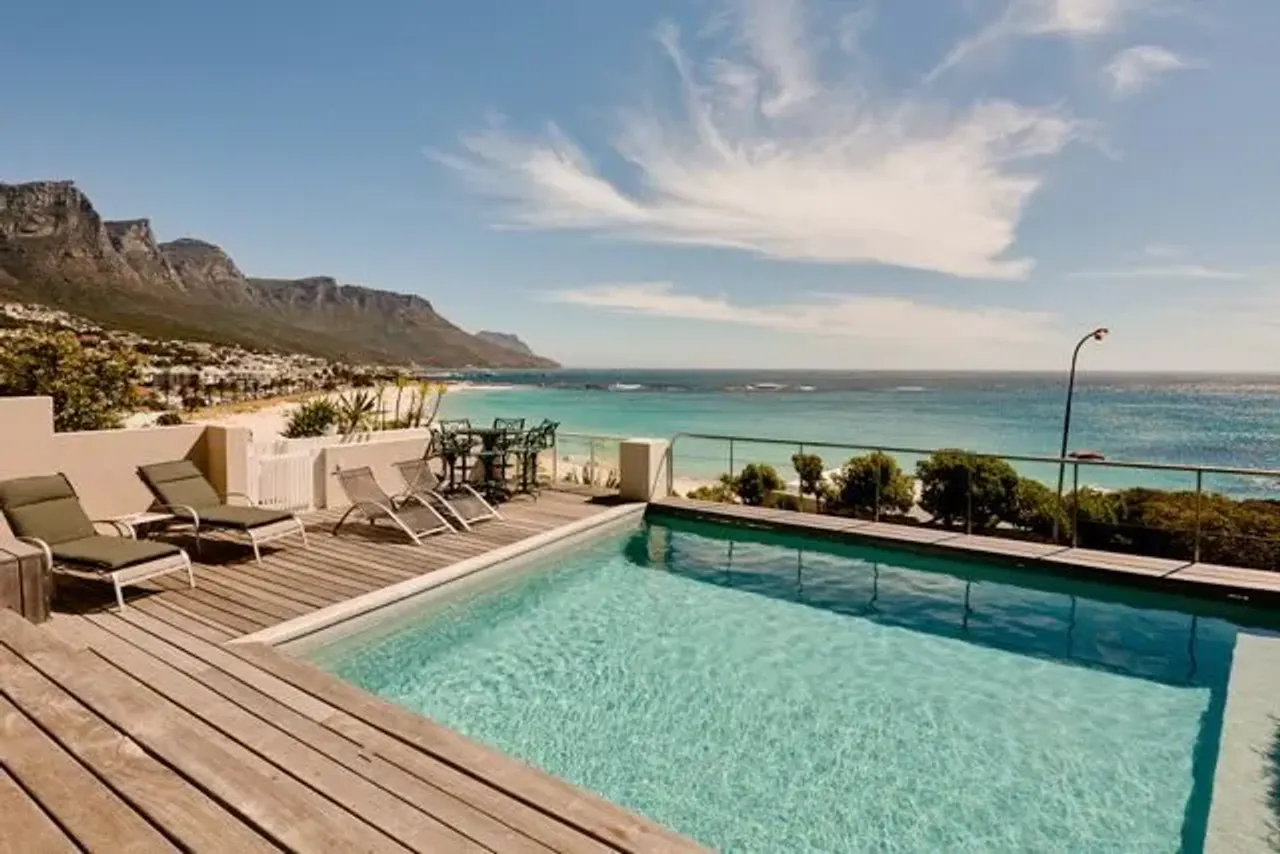 Camps Bay Beach Villa in Camps Bay