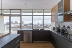 Perspective Views Penthouse in Cape Town City Centre – photo 6 thumbnail