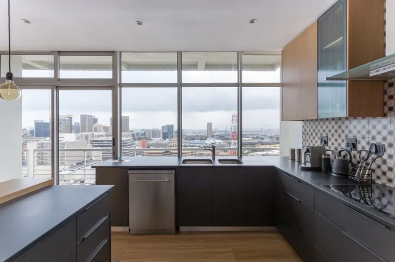 Perspective Views Penthouse in Cape Town City Centre – photo 6