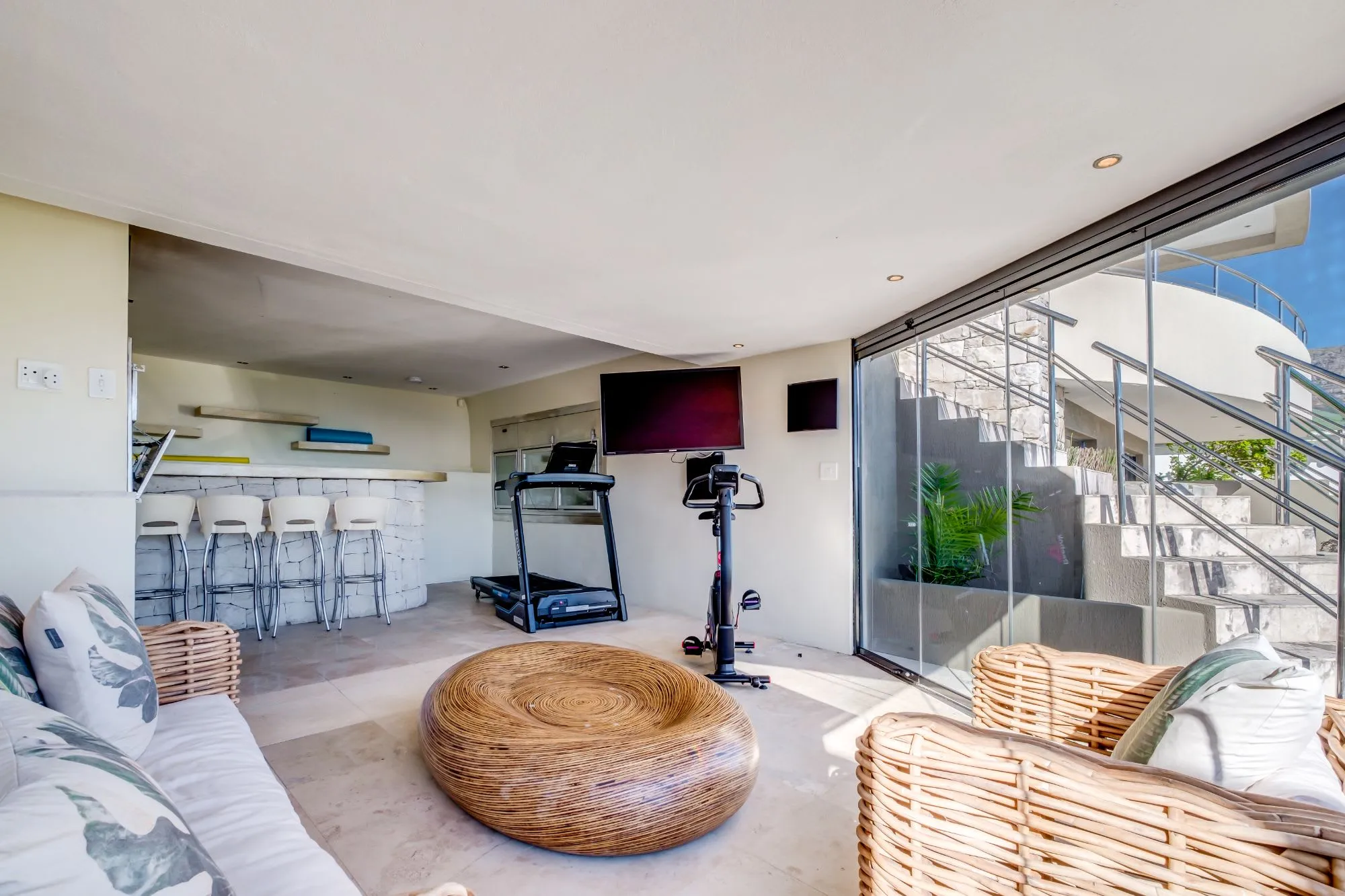 property_13df0d60-61ba-4128-922e-a3d8269c460b_20