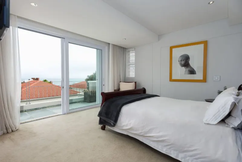 Strathmore House in Camps Bay – photo 21