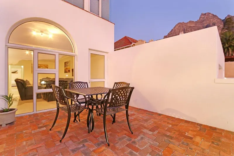 Camps Bay Beach Apartment in Camps Bay – photo 5