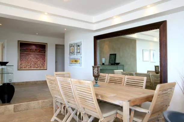 property_145c7c76-aa05-4000-af7c-eba125633404_5