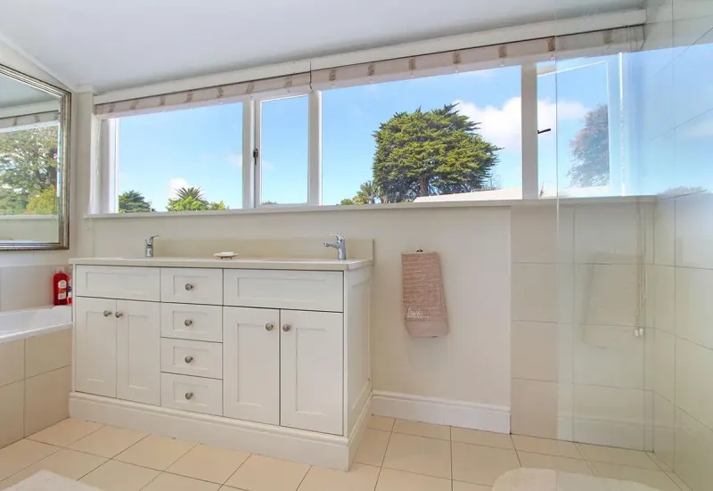 Claremont Villa in Claremont – photo 9