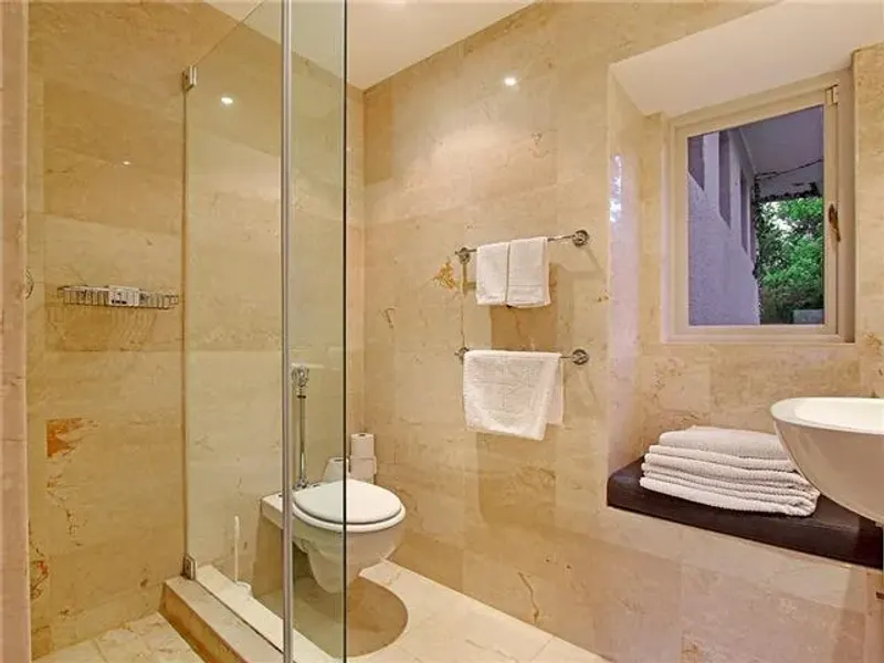 Dunkeld Villa in Camps Bay – photo 18