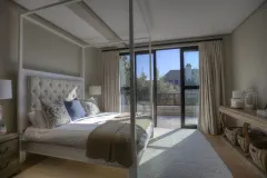 Oranjezicht Modern Villa in Gardens – photo 9 thumbnail