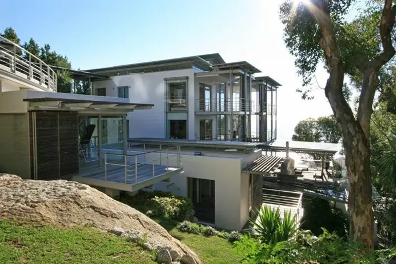 Ambor Villa in Bantry Bay – photo 15
