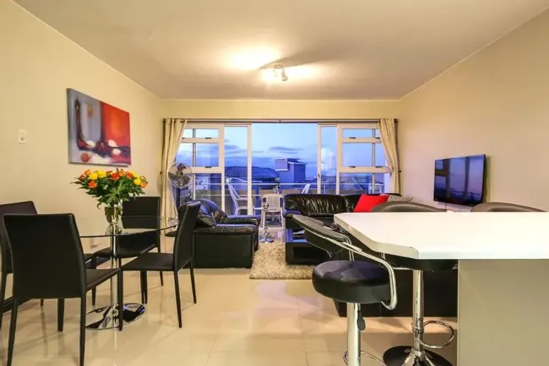 Hillside Heights in Green Point – photo 12