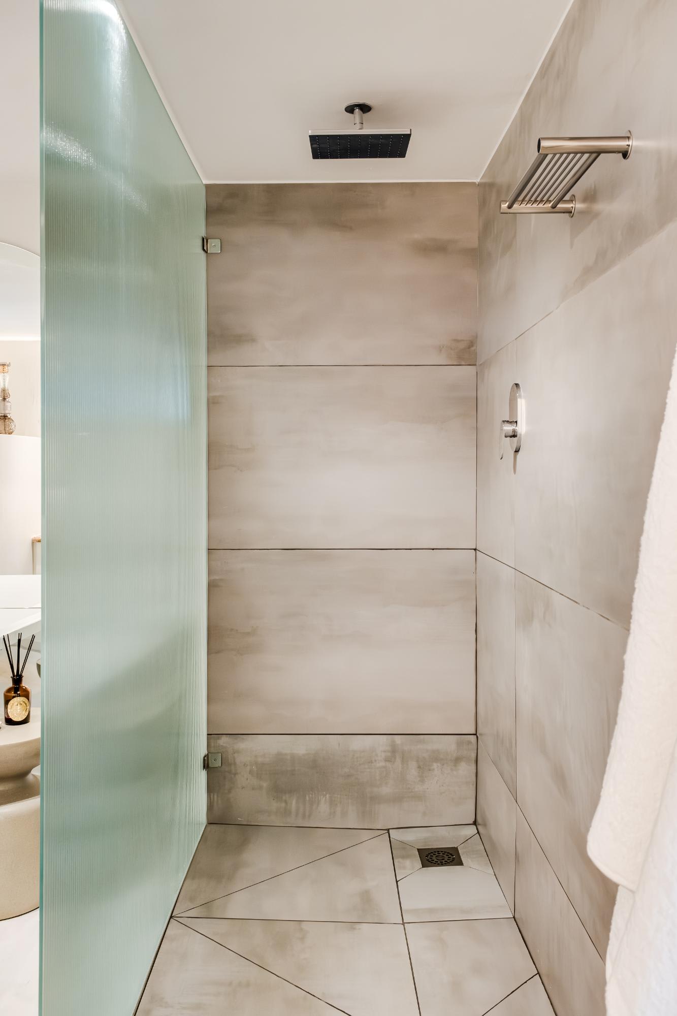 property_1506d3f6-b0dd-4e5b-9117-fdba5e579b2e_20