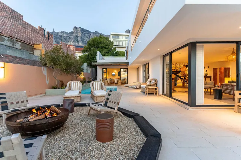 Cape House in Camps Bay – photo 11