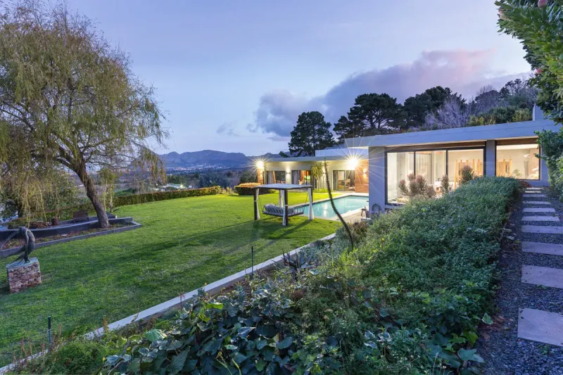 Manas Villa in Constantia – photo 44