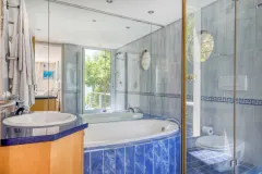 Ocean Blue Bungalow in Clifton – photo 8 thumbnail
