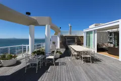 Belle Vista Penthouse in Mouille Point – photo 21 thumbnail