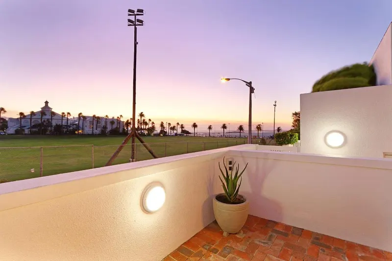 Camps Bay Beach Apartment in Camps Bay – photo 16
