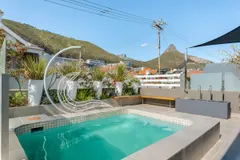 Sea Point Escape in Sea Point – photo 16 thumbnail