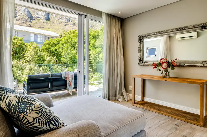 Serein in Camps Bay – photo 31