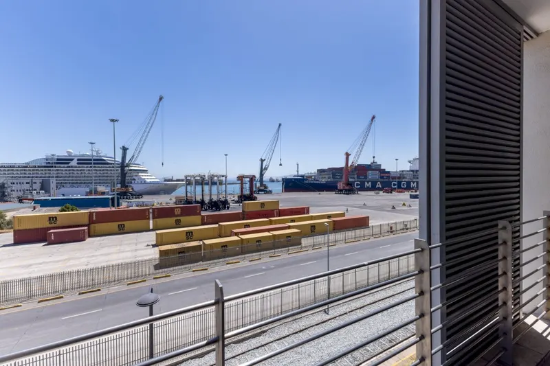 Harbour Bridge Retreat in Cape Town City Centre – photo 19