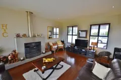 Emerald Way in Belvedere – photo 4 thumbnail