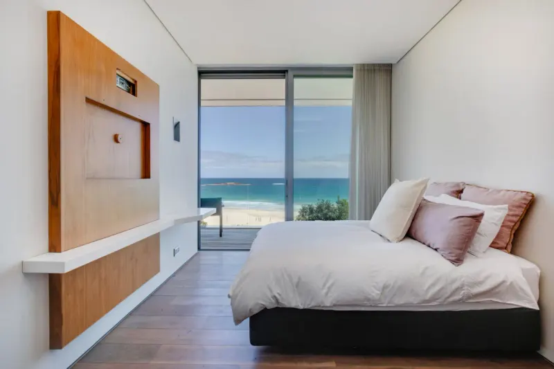 Camps Bay Beach House in Camps Bay – photo 5