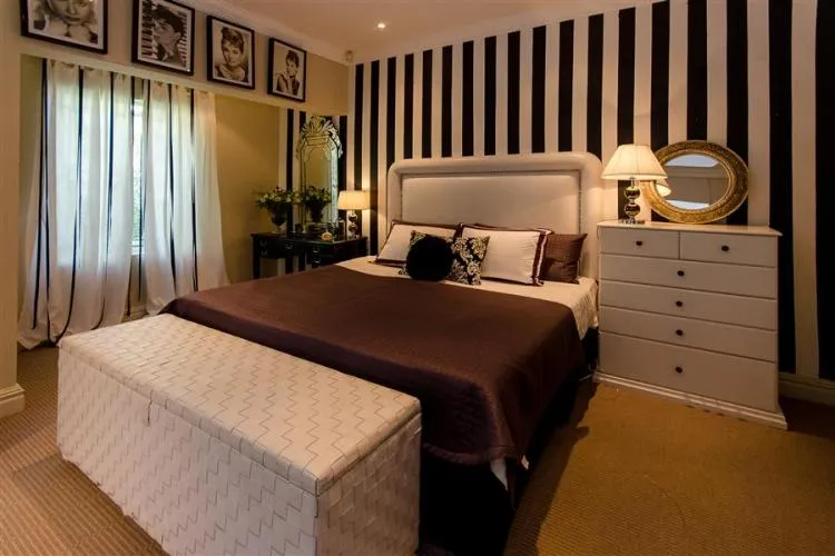 property_16aafb23-dadf-44a4-b045-3083dae71adc_18