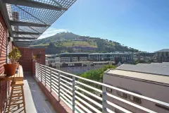 Metropolis Apartment in De Waterkant – photo 6 thumbnail