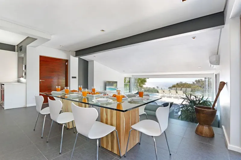Valtameri Villa in Camps Bay – photo 19