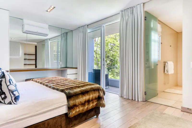 Medburn Luxury Villa in Camps Bay – photo 32