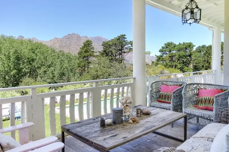 Hout Bay Mountain Retreat in Ruyteplaats Private Mountain Estate – photo 4