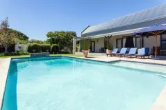 Constantia Luxury Home in Constantia – photo 4 thumbnail