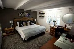 Quebec Villa in Camps Bay – photo 3 thumbnail