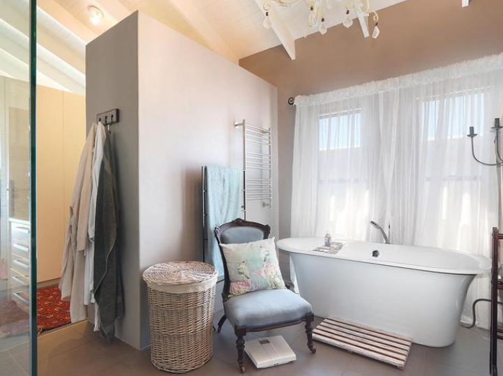 property_181eeef4-f6b0-49a4-aee3-7872d7901fd7_11