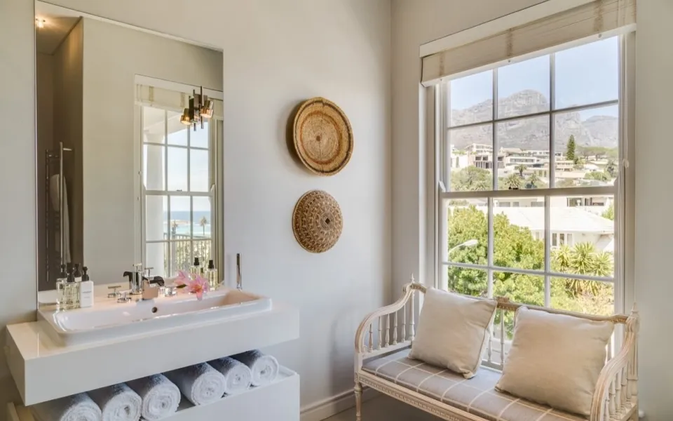 property_1820f908-afd5-4bc9-b969-d0ffb3988f11_4