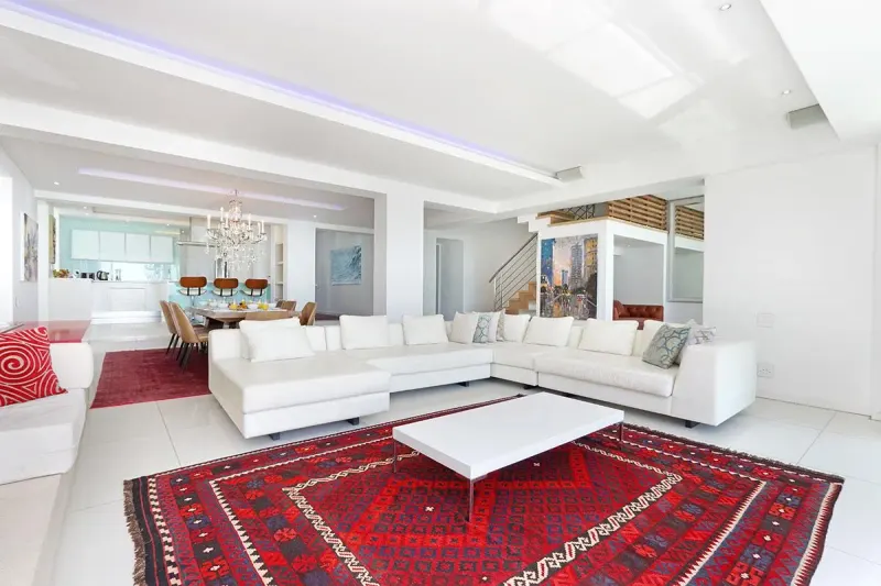 15 Views House in Camps Bay – photo 29