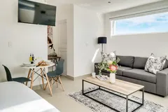 Sanctuary Cove in Camps bay – photo 2 thumbnail